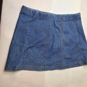 No Boundaries (NoBo) Women’s XL Denim Skirt – Size XL